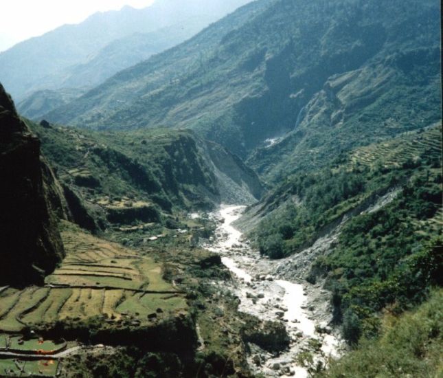 Kali Gandaki Valley on descent to Tatopani