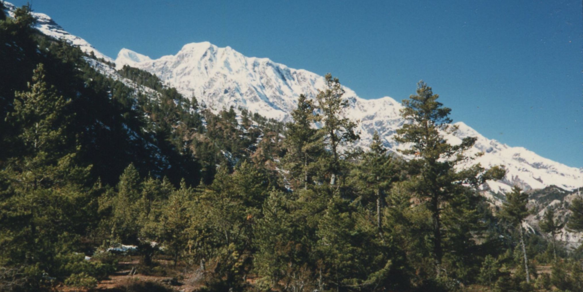 Manang Valley beneath the Annapurna Himal