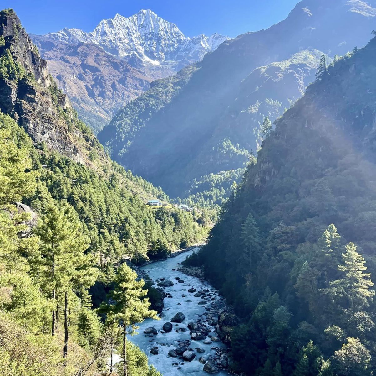 Dudh Khosi Valley on the descent from Lukla