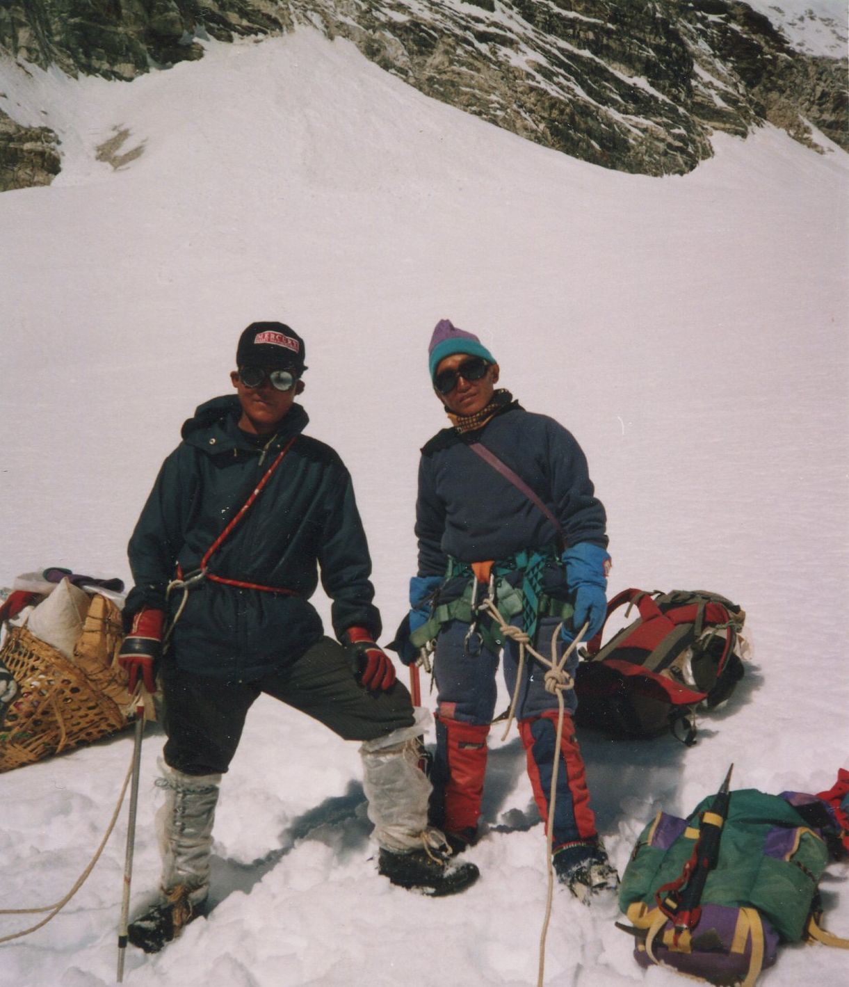 Ascent of Upper Balephi Glacier to Tilman's Pass