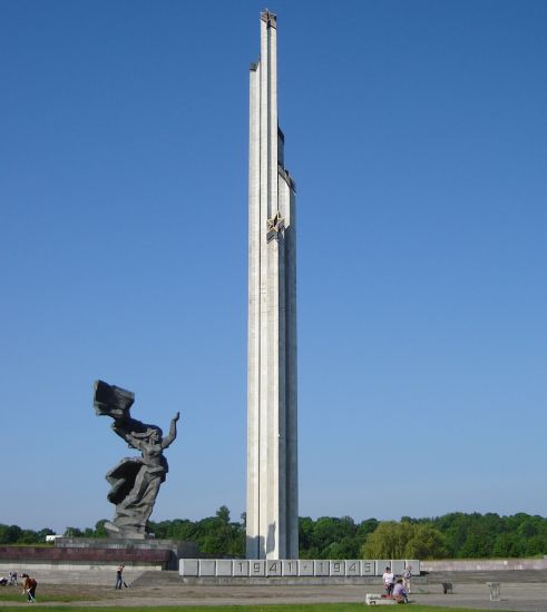 The Victory Monument in Uzvaras Park