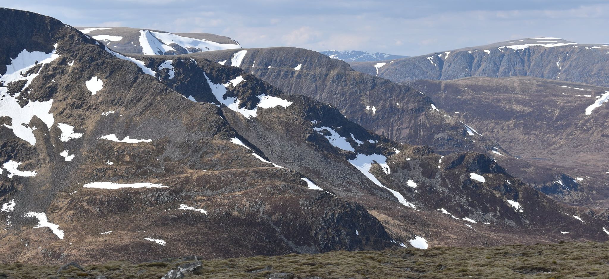 Long Leachas ridge on Ben Alder