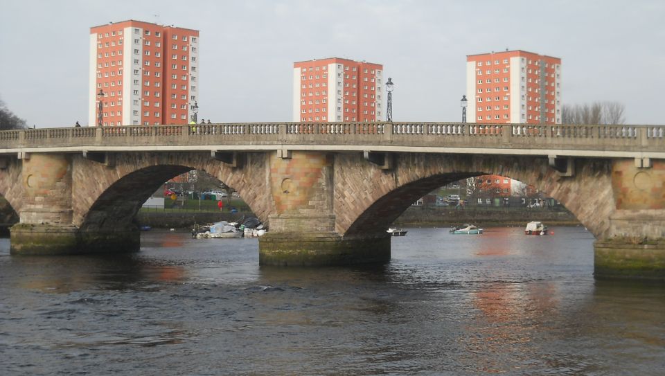 Road bridge over the River Leven at Dumbarton