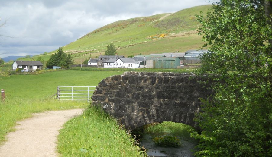 Shielhill Farm and the Greenock Cut beneath Hillside Hill