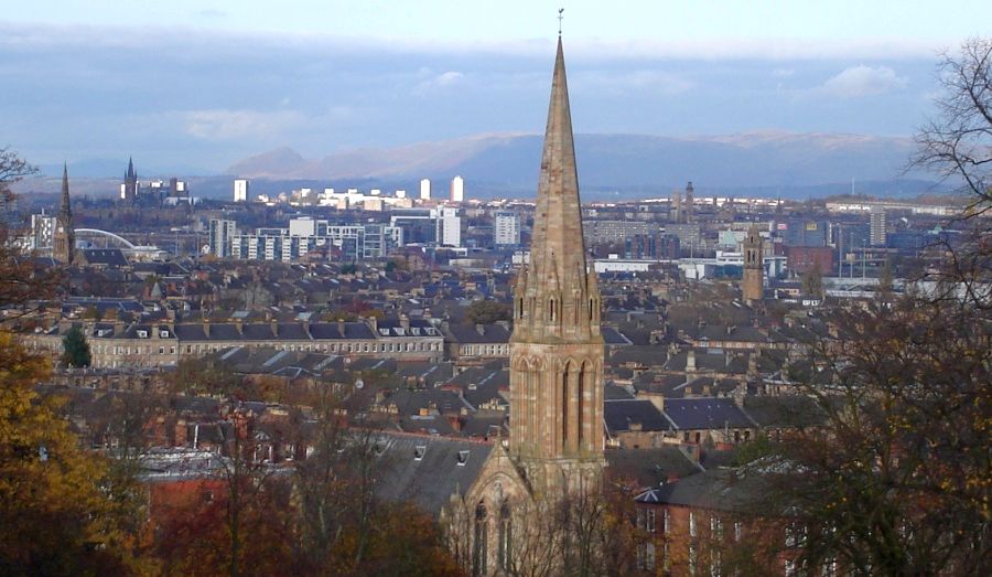 Dumgoyne and Campsie Fells from the Flagpole on Queen's Park Hill