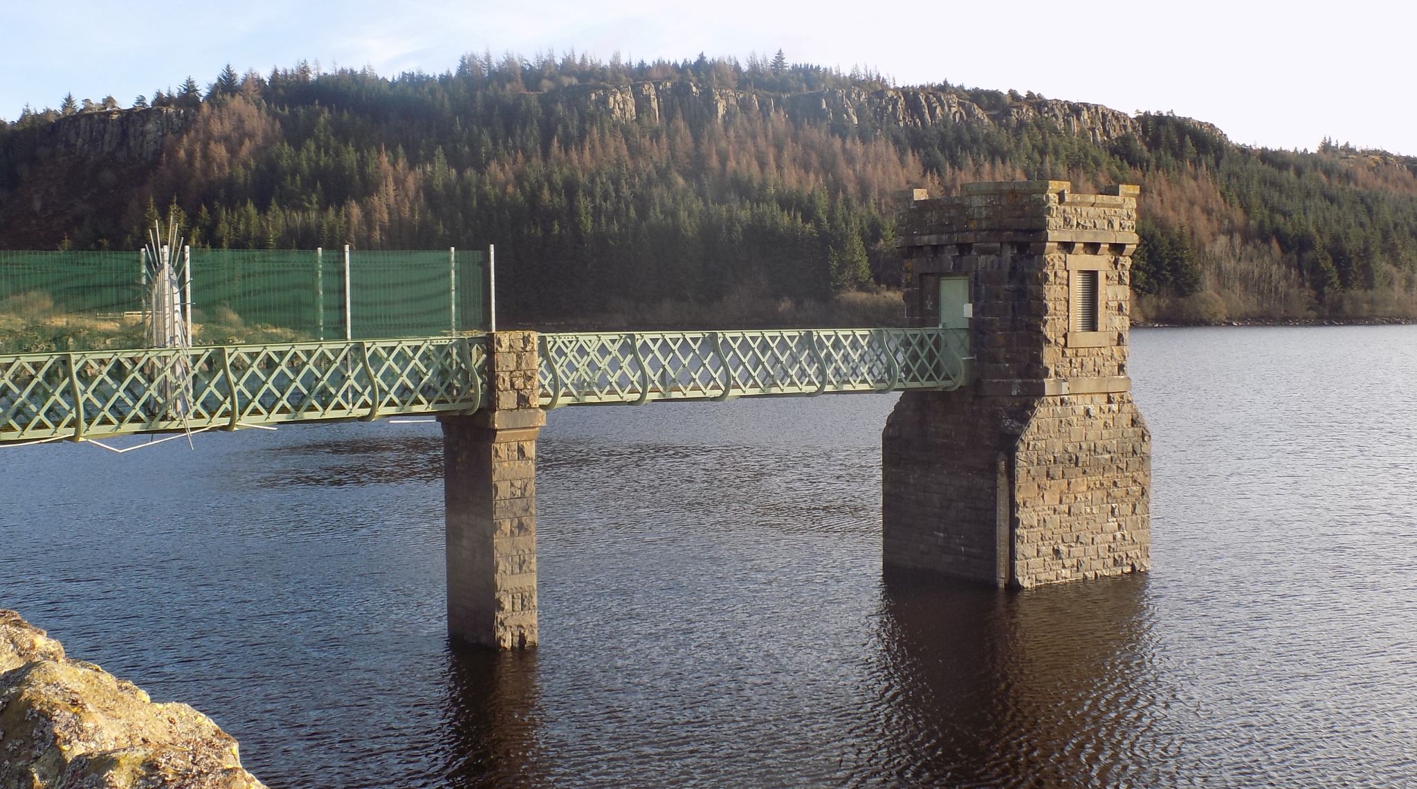 Sauchie Craigs from Dam on North Third Reservoir