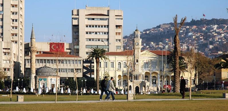 Buildings in Izmir